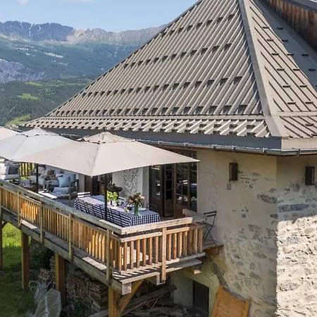 Superbe Ferme Rénovée En De Luxe En Pleine Nature Chalet Barcelonnette