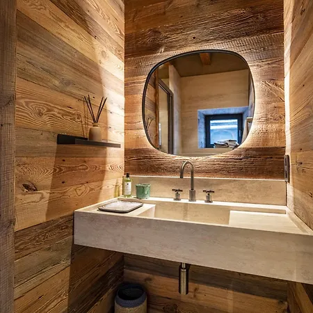 Superbe Ferme Rénovée En De Luxe En Pleine Nature Chalet Barcelonnette