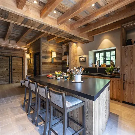 シャレー Superbe Ferme Renovee En De Luxe En Pleine Nature バルスロネット